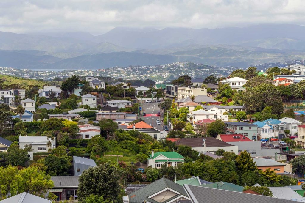 Encapsulation solutions for commercial roofs